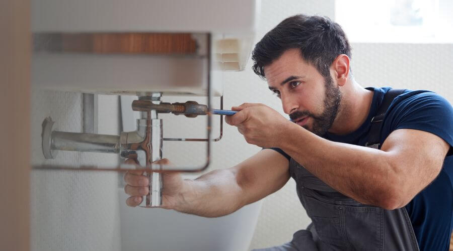 Professional sink repair services in Salton City, CA